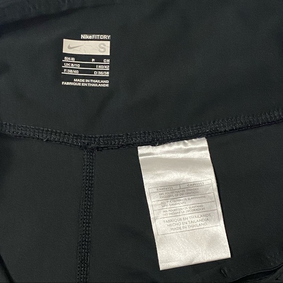 Nike FITDRY Crop Pants Women’s Size Small Black - Picture 4 of 8